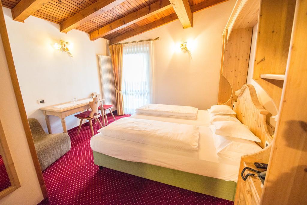 Hotel Garni Norma Madonna Zewnętrze zdjęcie