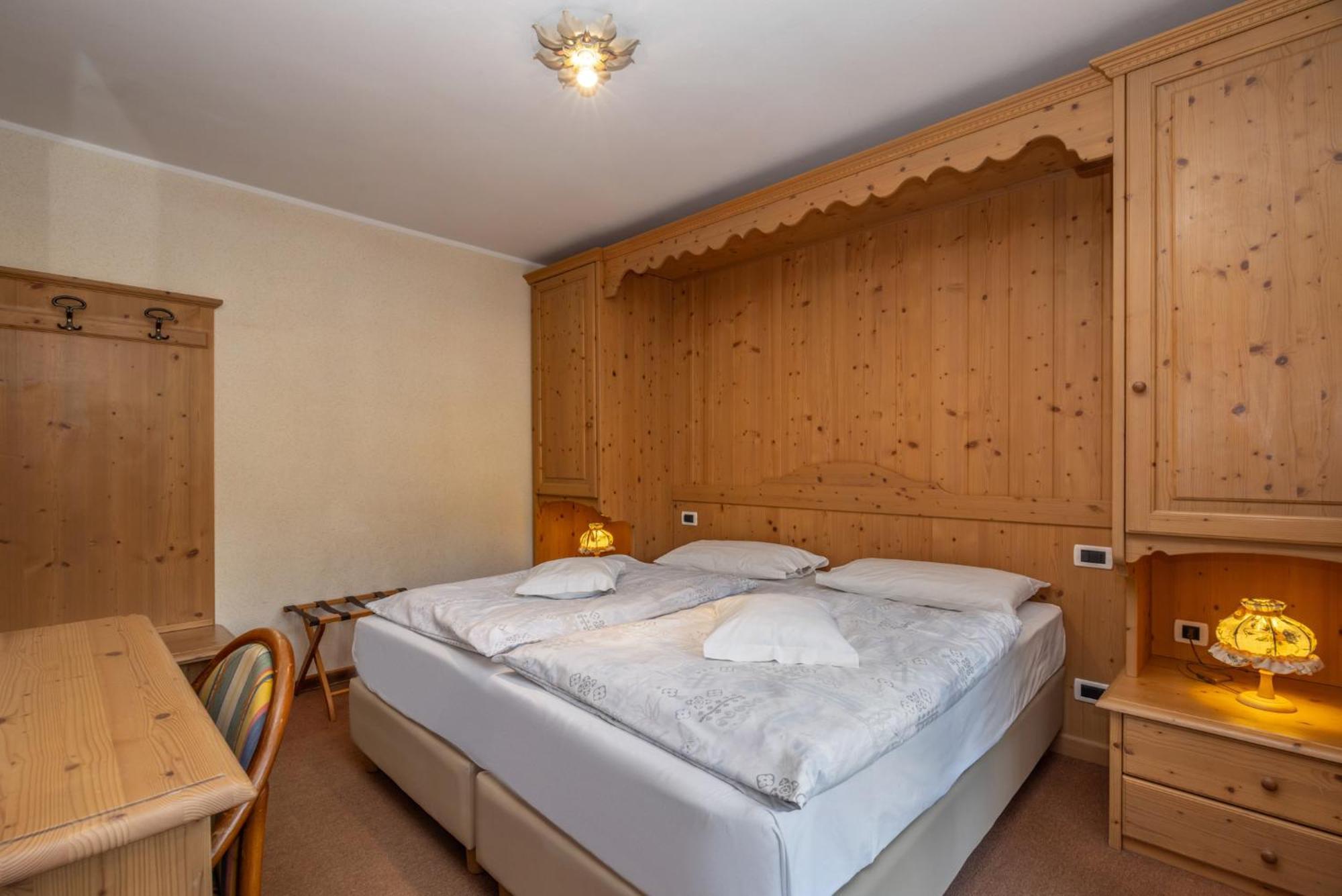 Hotel Garni Norma Madonna Zewnętrze zdjęcie